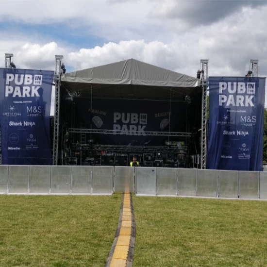 10x8-stage-Pub-2